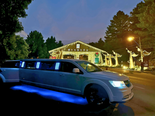 O Passeio mais luxuoso de Gramado e Canela Limousine Dodge Journey