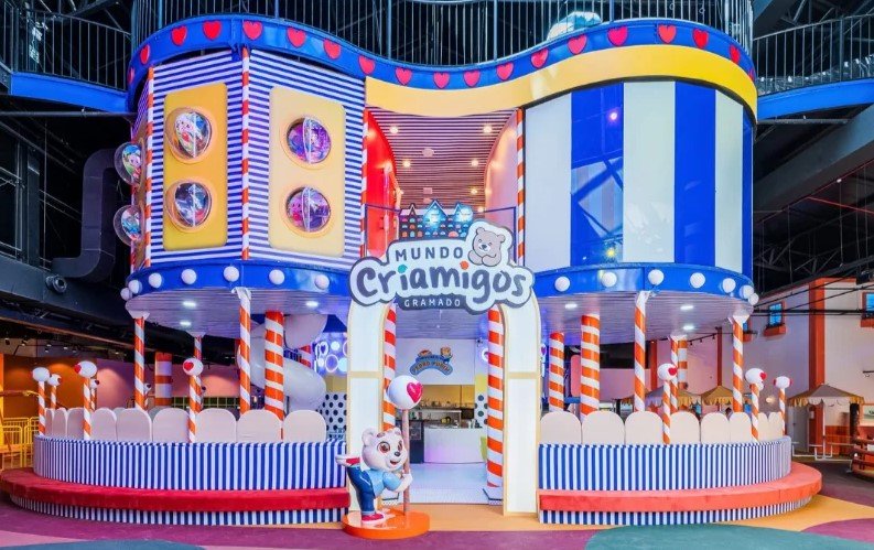 Oficina Criamigos: Parque Temático